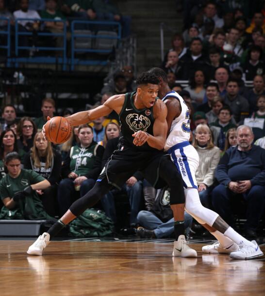 挑射破门 挑射破门