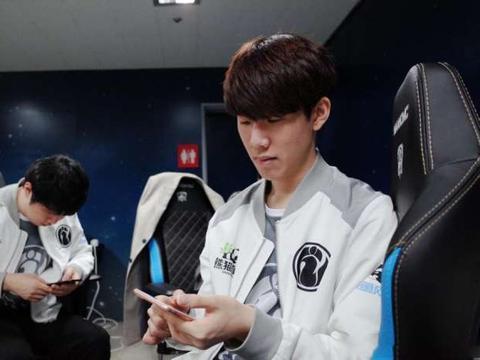 顶切断二传 顶切断二传