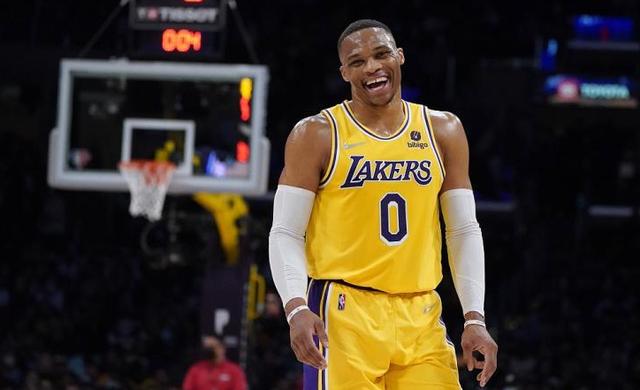 场强强对话 场强强对话