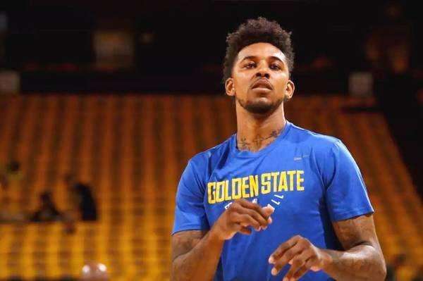 性与赞助曝 性与赞助曝