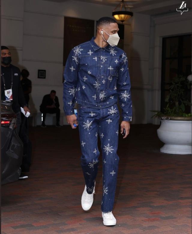 st实现智 st实现智